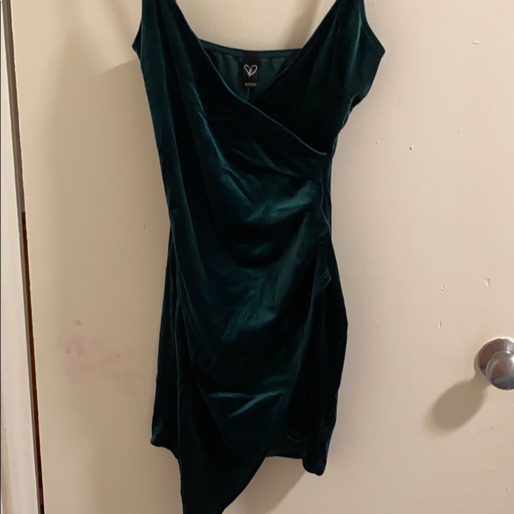 Windsor Sexy Green Dress!! Super soft material!!